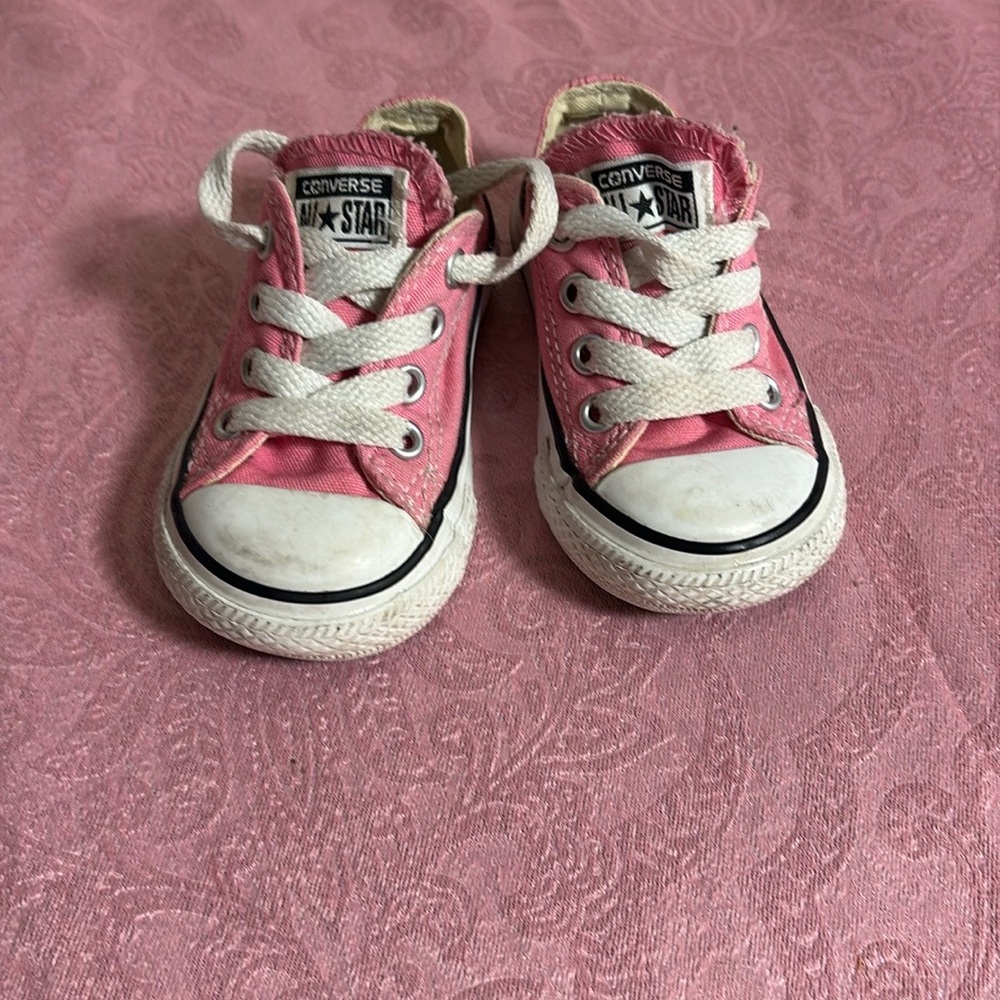 Converse Kids Pink Sneakers